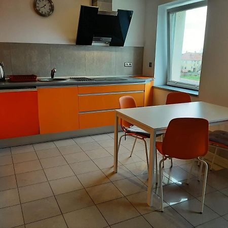 코워브제크 Apartament Zosia 아파트 외부 사진