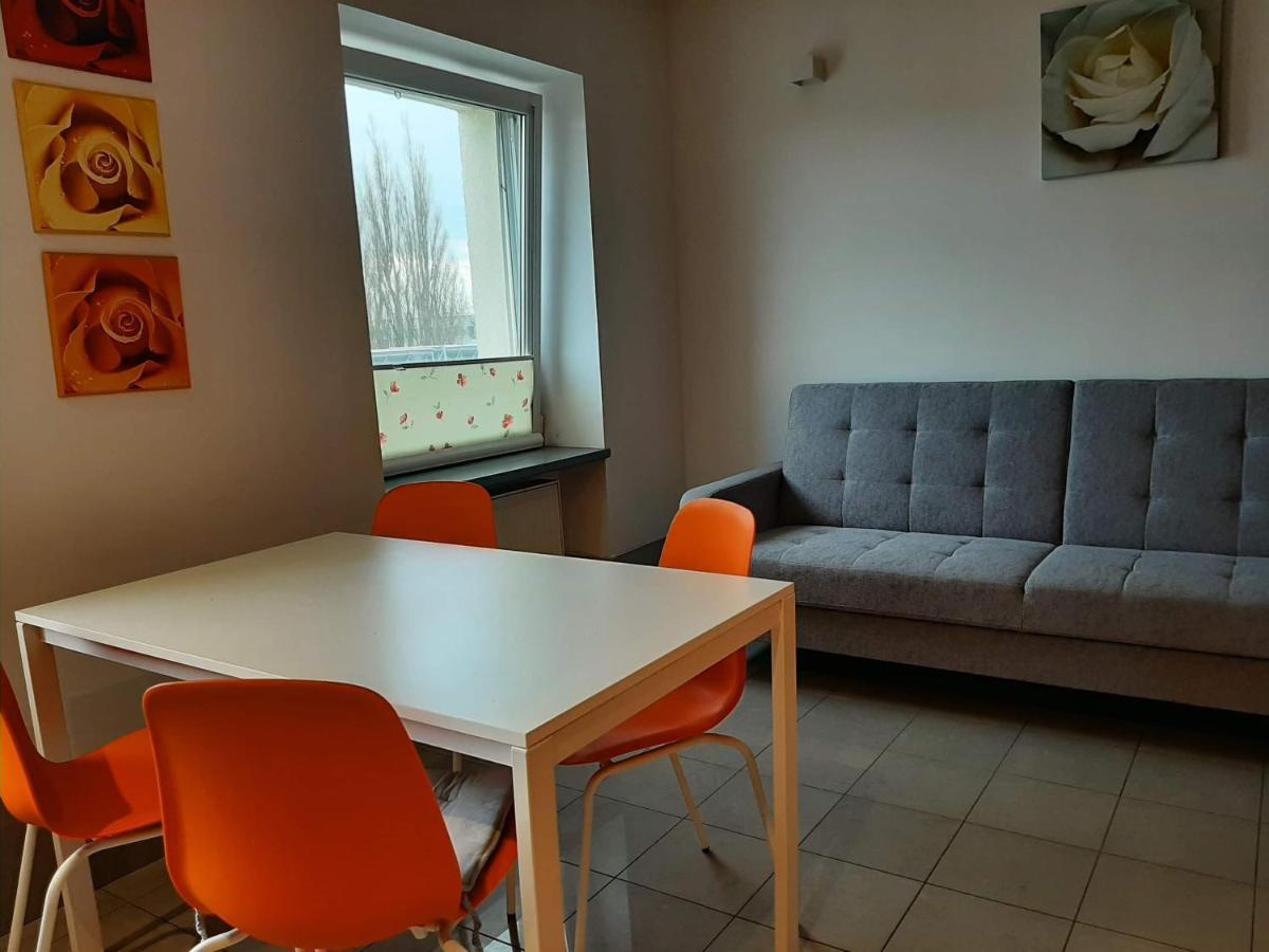코워브제크 Apartament Zosia 아파트 외부 사진